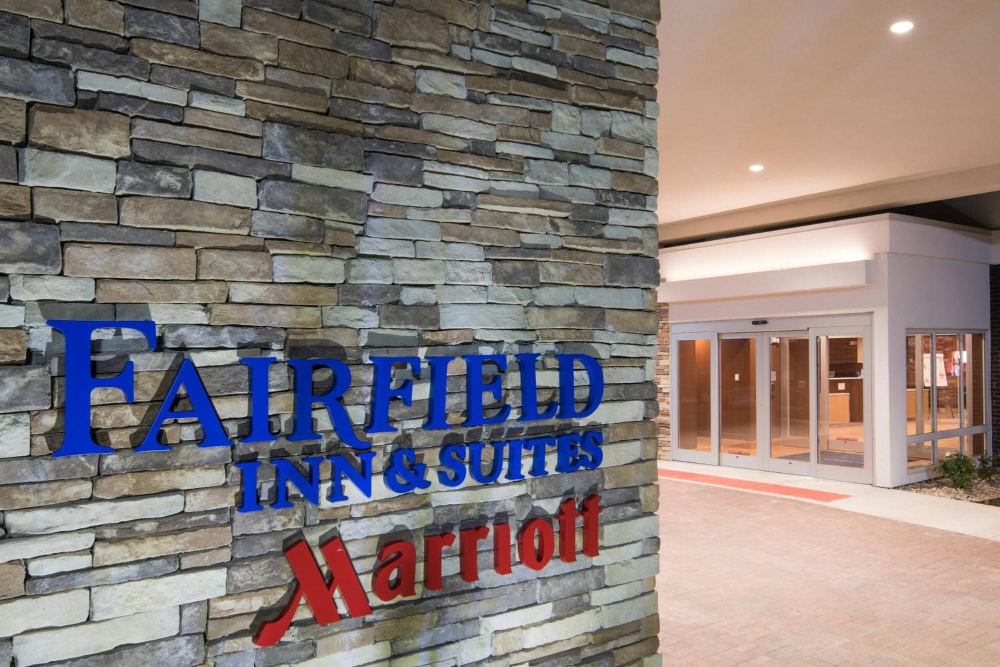 Fairfield Inn & Suites By Marriott Fort Wayne Southwest Ellison Bagian luar foto